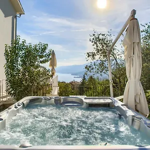 https://apartments-frlan.primorje-gorskikotar.com